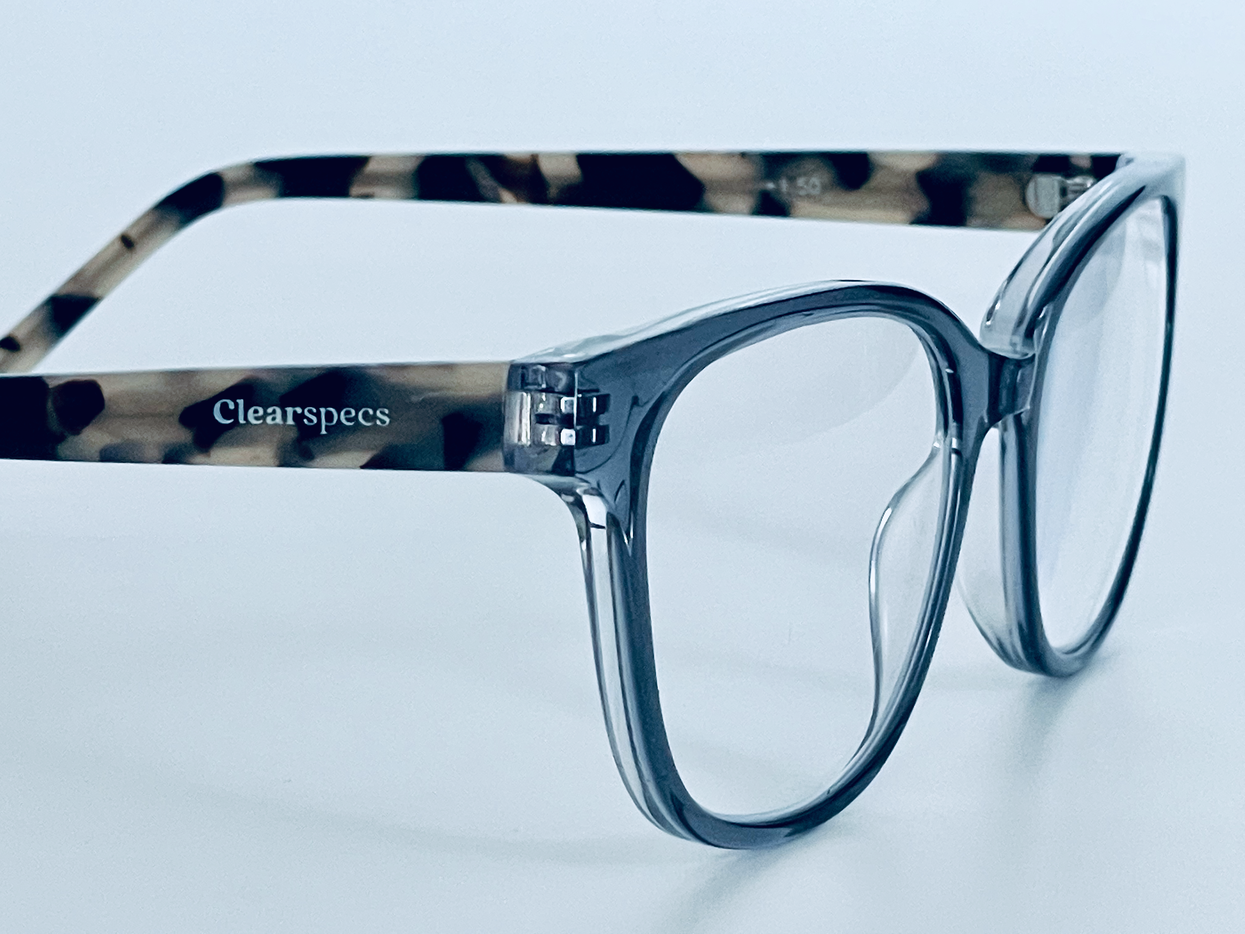 Clearspecs Readers